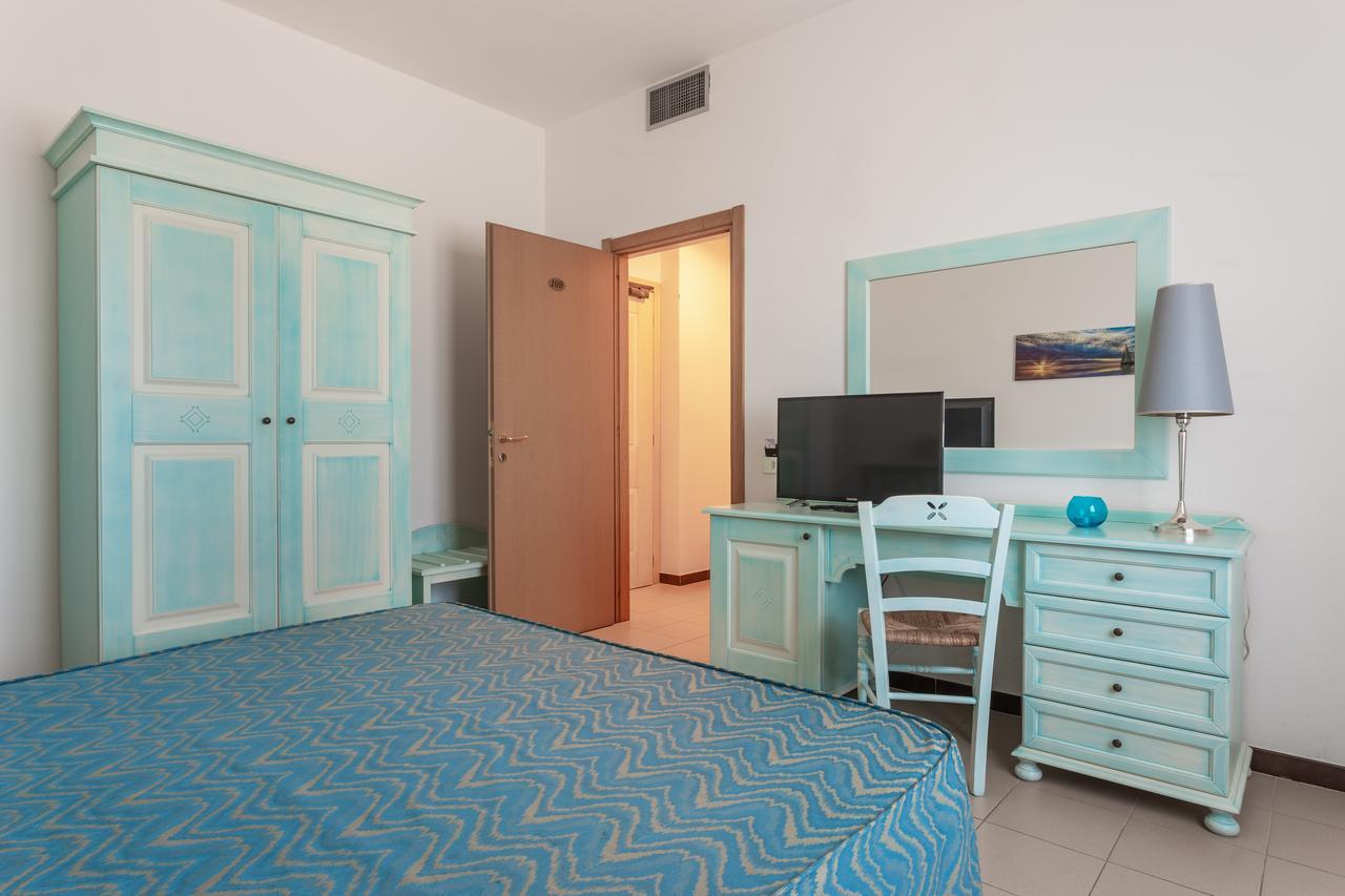 Rodia Inn Ористано Екстер'єр фото