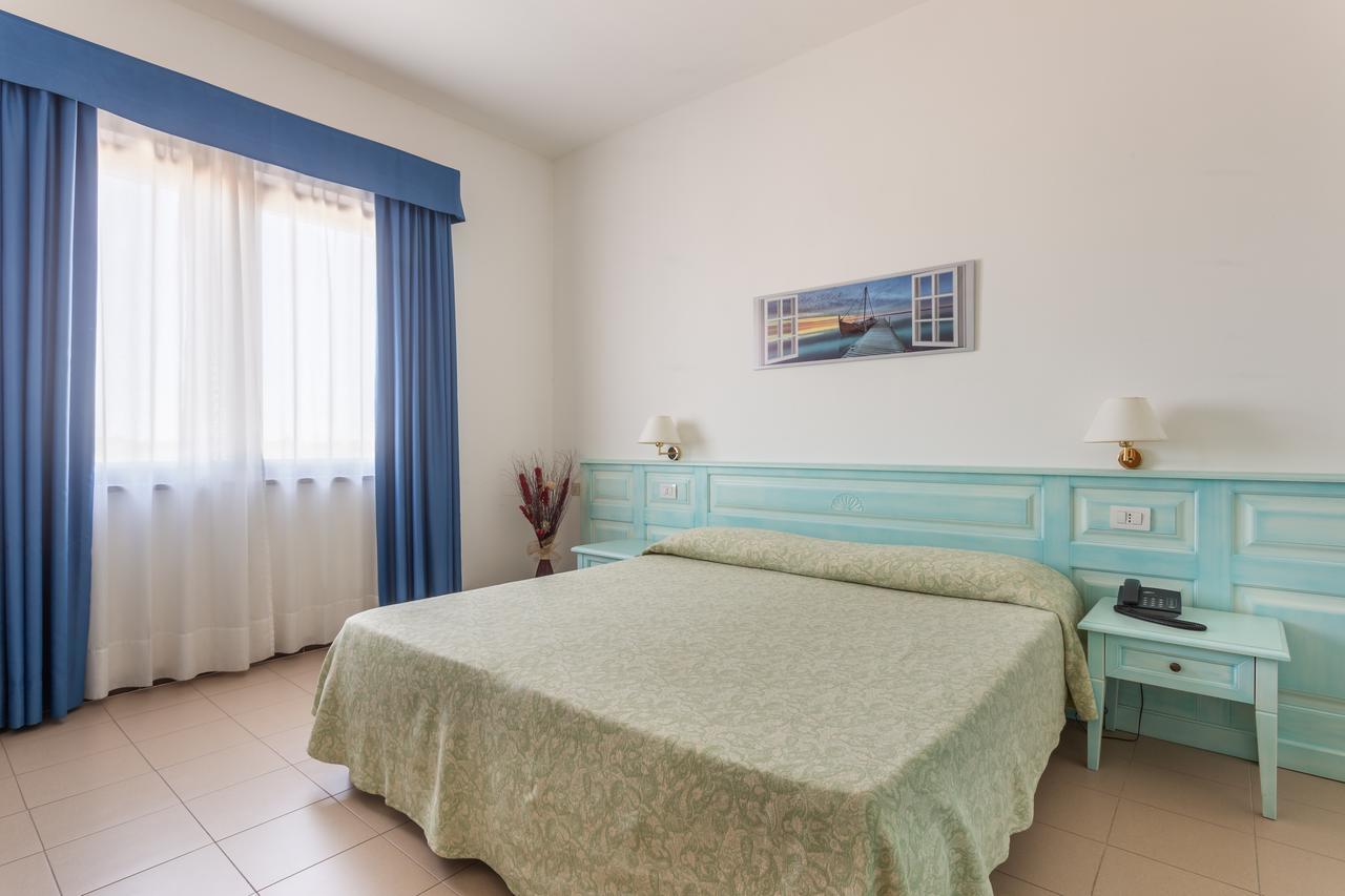 Rodia Inn Ористано Екстер'єр фото