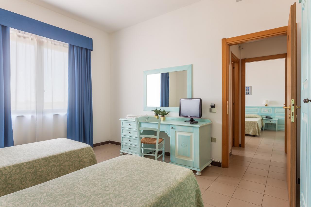 Rodia Inn Ористано Екстер'єр фото