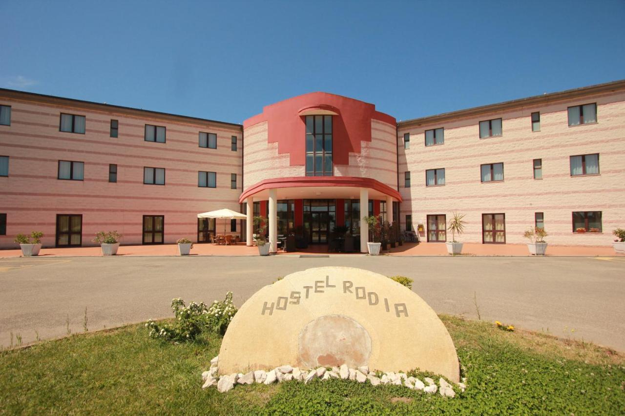 Rodia Inn Ористано Екстер'єр фото